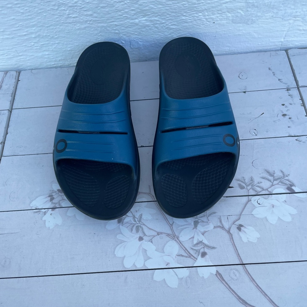 Men's Blue Slide Sandals oofos
